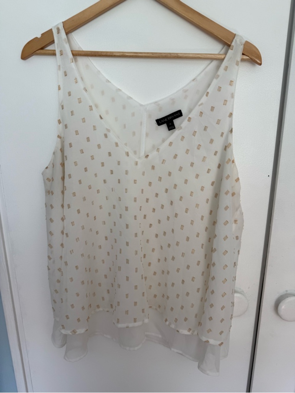 Lane Bryant Ivory Chiffon V-Neck Tank with Gold Square Accents size 14 LNC